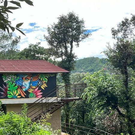 Skywood Resort Shoghi Shogi Екстериор снимка