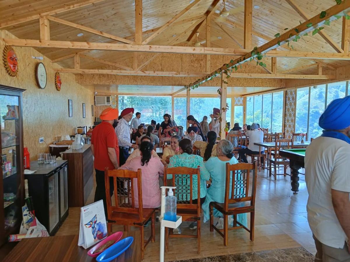 Skywood Resort Shoghi Shogi Екстериор снимка
