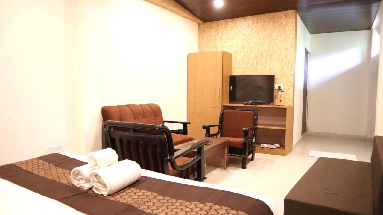 Skywood Resort Shoghi Shogi Екстериор снимка