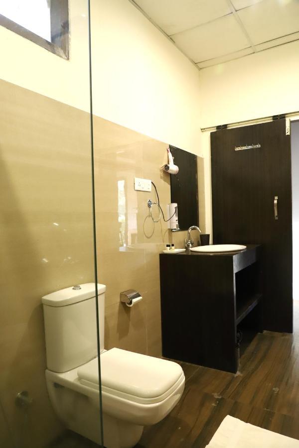 Skywood Resort Shoghi Shogi Екстериор снимка