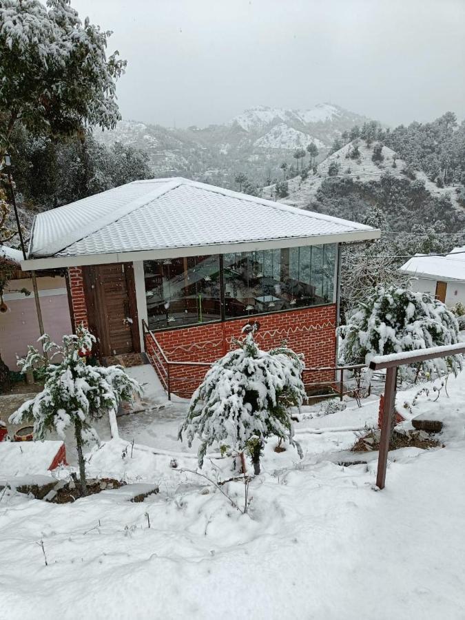 Skywood Resort Shoghi Shogi Екстериор снимка