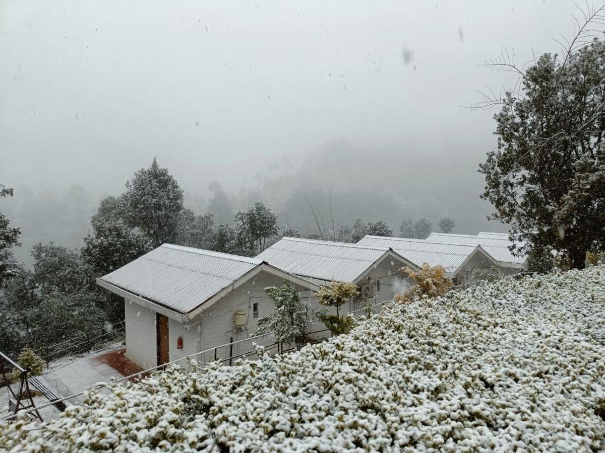 Skywood Resort Shoghi Shogi Екстериор снимка