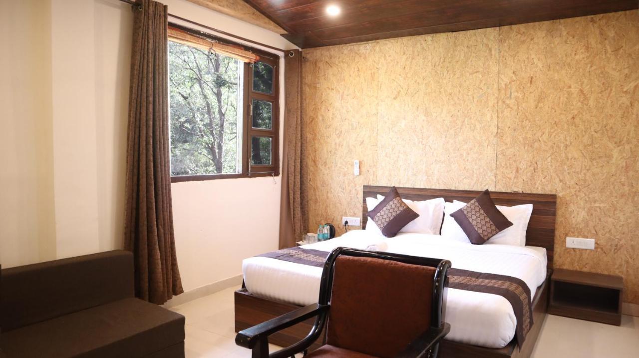 Skywood Resort Shoghi Shogi Екстериор снимка