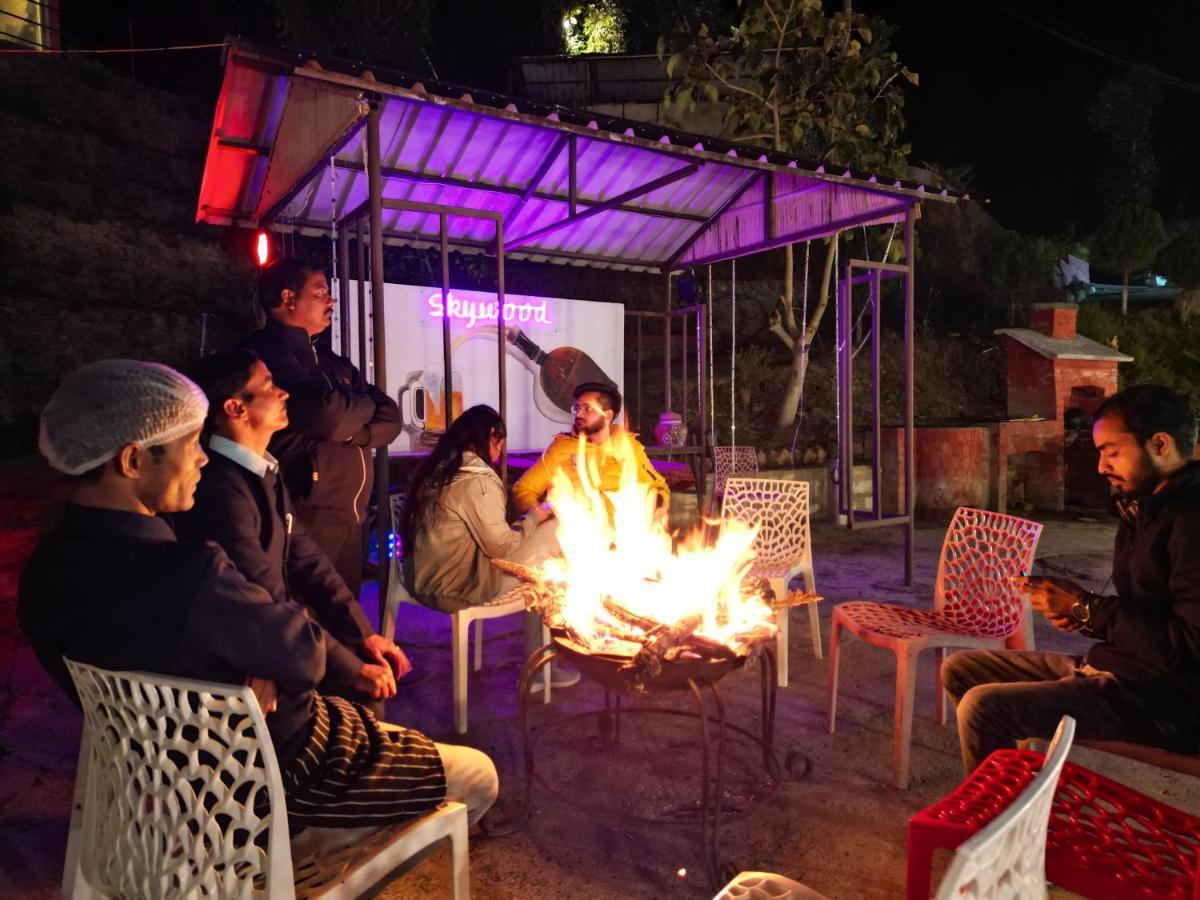 Skywood Resort Shoghi Shogi Екстериор снимка