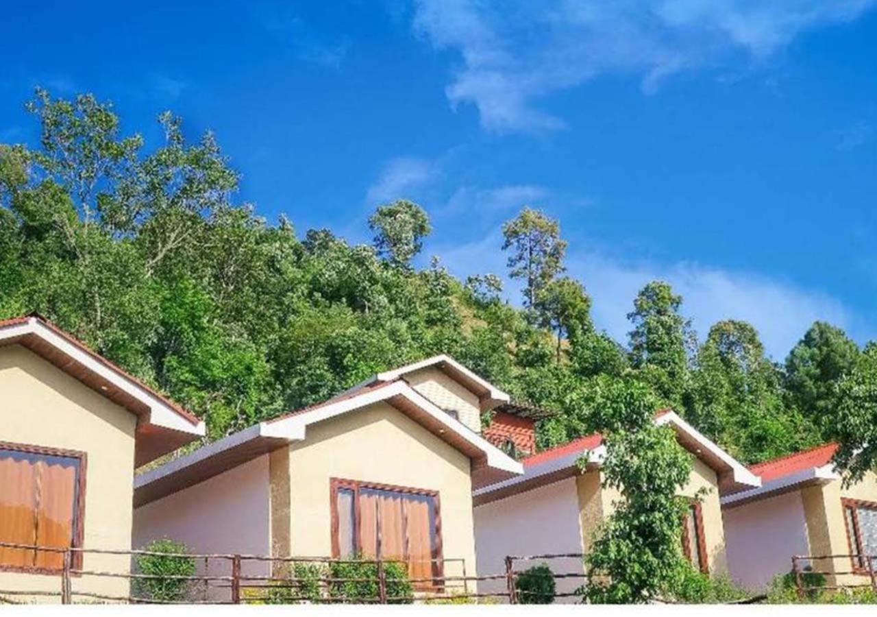 Skywood Resort Shoghi Shogi Екстериор снимка