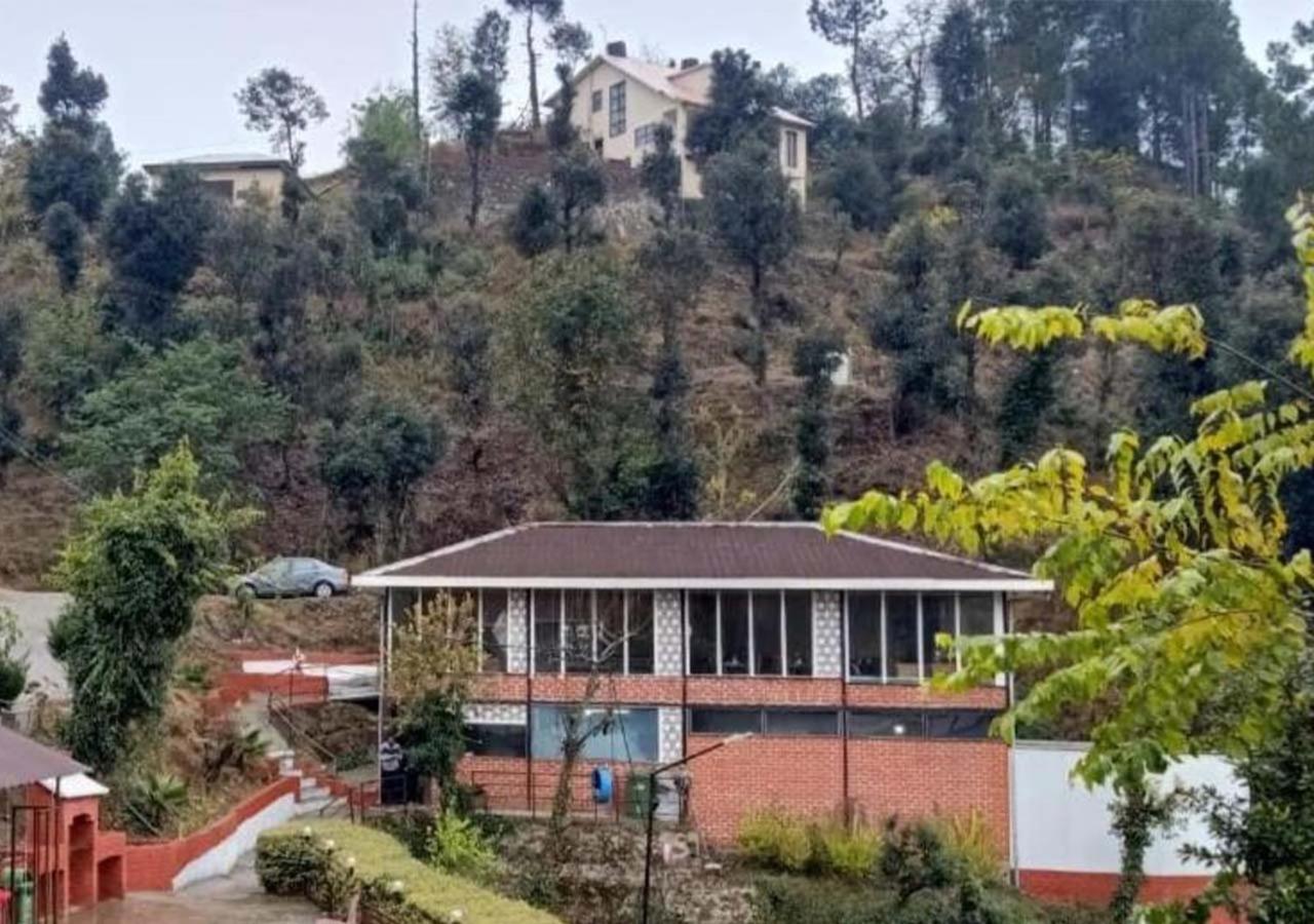 Skywood Resort Shoghi Shogi Екстериор снимка